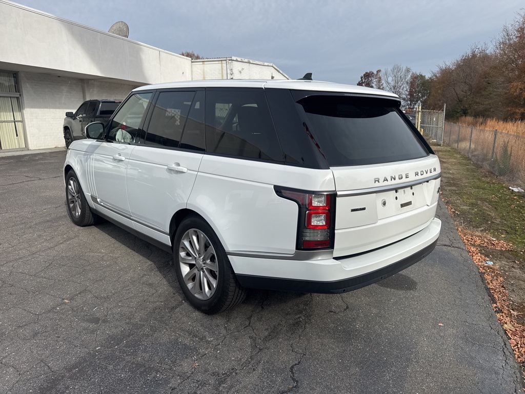 2016 Land Rover Range Rover HSE photo 3