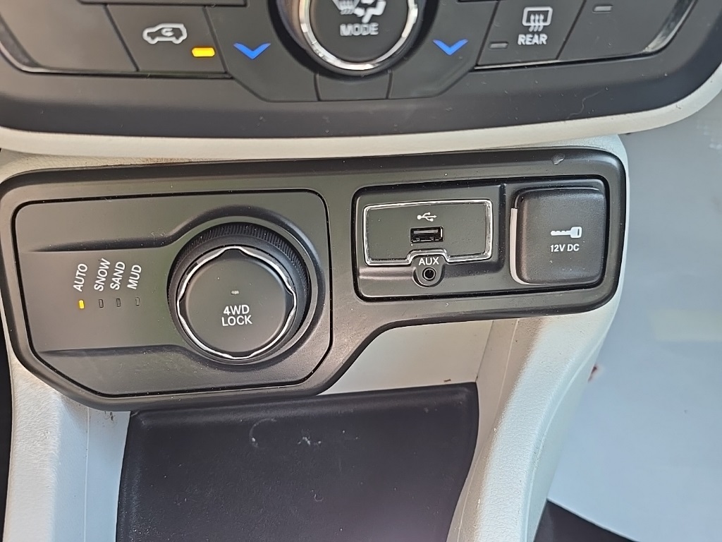 2022 Jeep Renegade Latitude photo 23