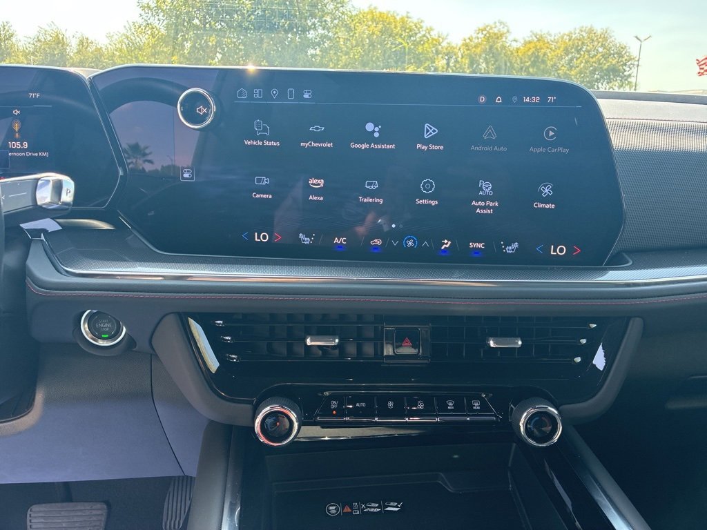 2025 Chevrolet Tahoe RST photo 11