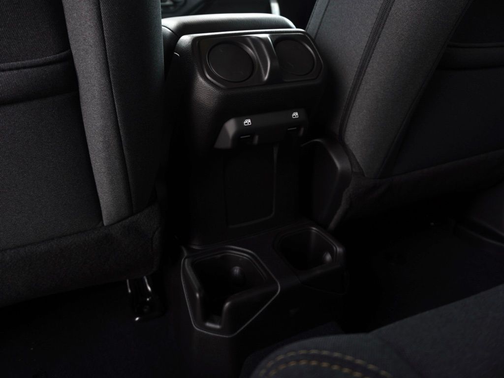 New 2024 Black Clear-Coat Exterior Paint Jeep 4-Door Sport S image 23