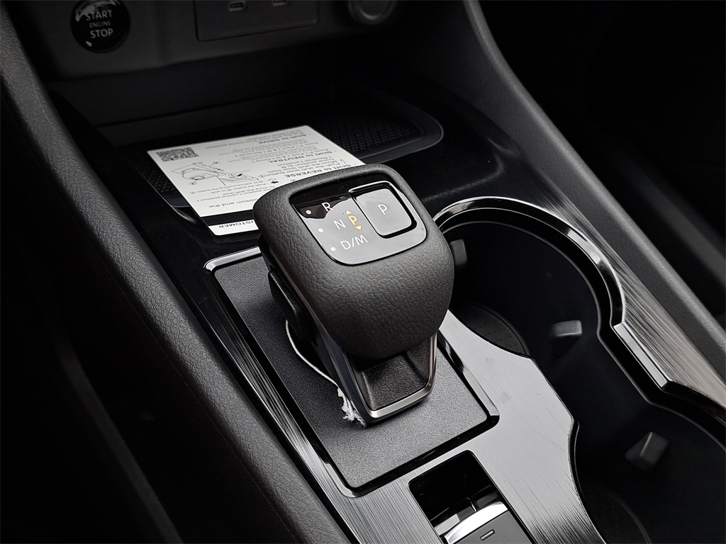 2026 Nissan Rogue SV photo 30