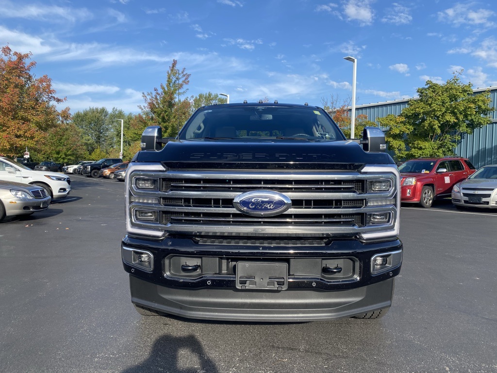 2025 Ford F-250 Platinum photo 6
