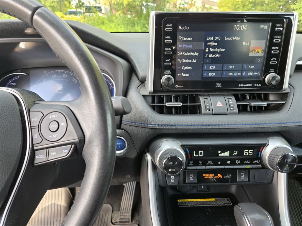2021 Toyota RAV4 Hybrid XSE photo 12
