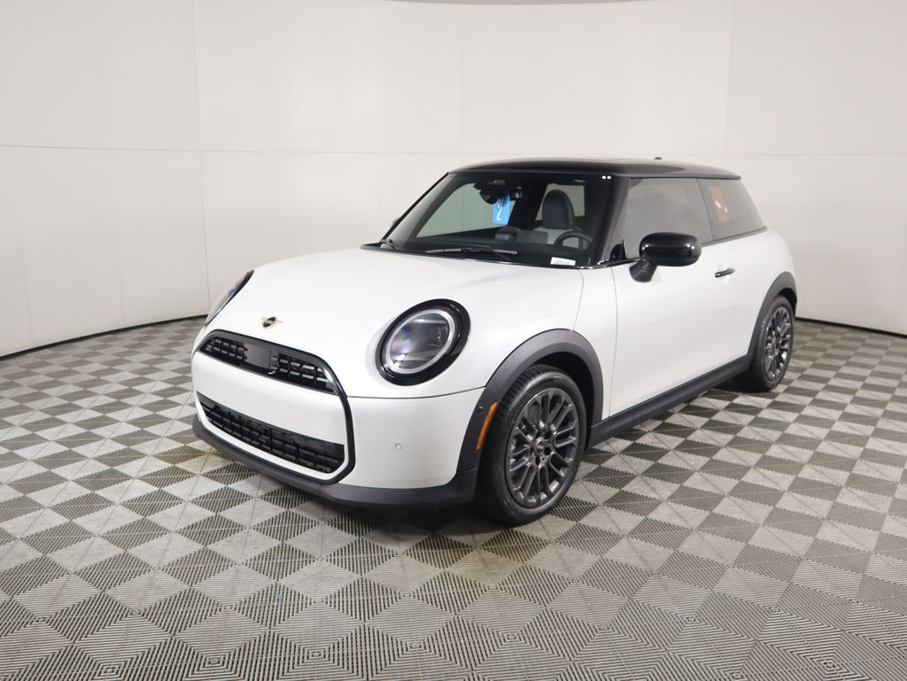 2026 MINI Hardtop 2 Door's photo