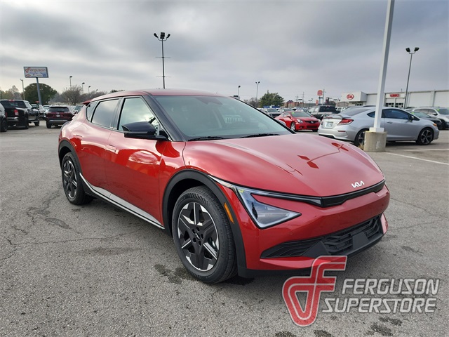 2025 Kia EV6 Light L/R's photo