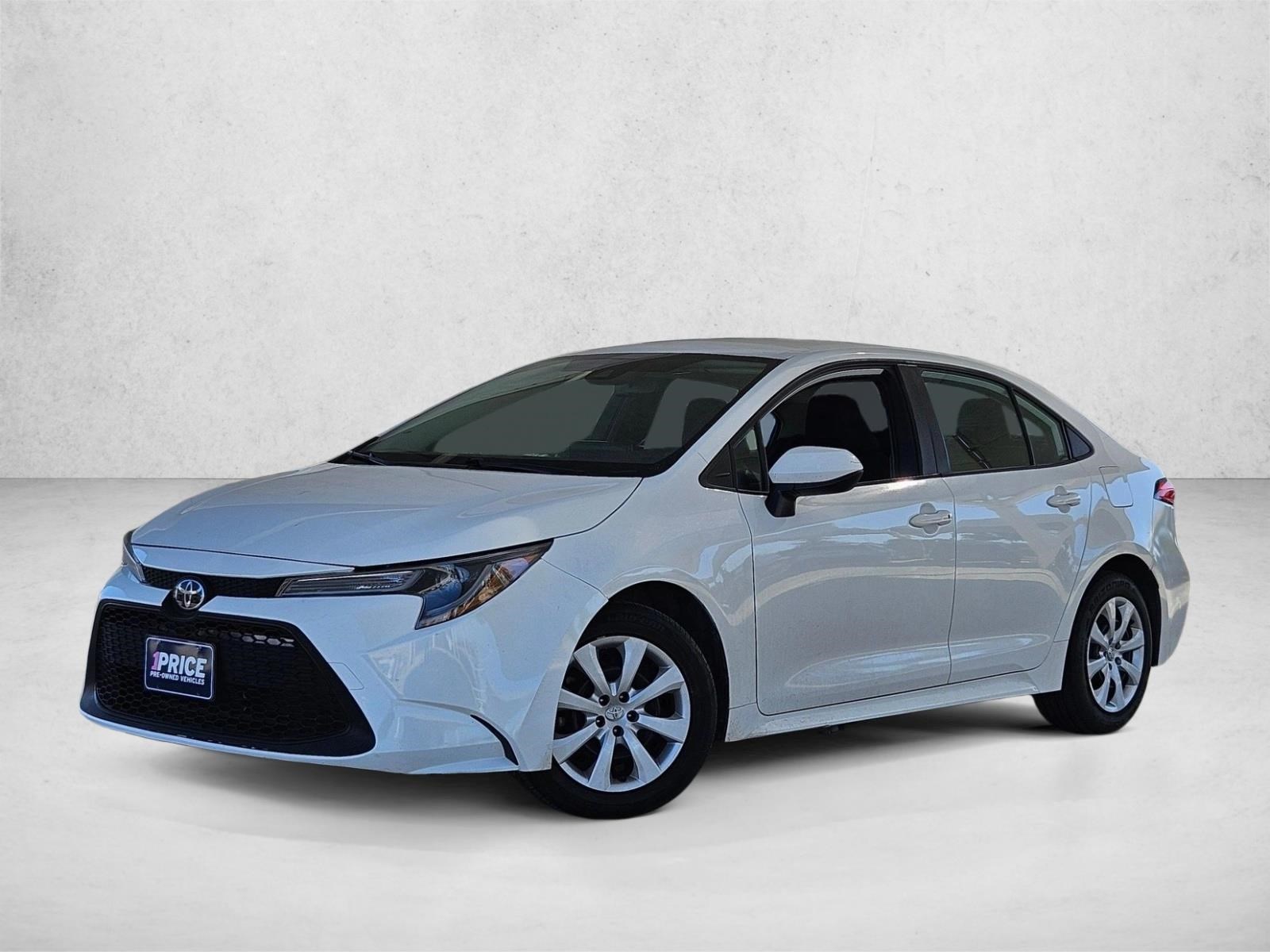 2022 Toyota Corolla LE's photo