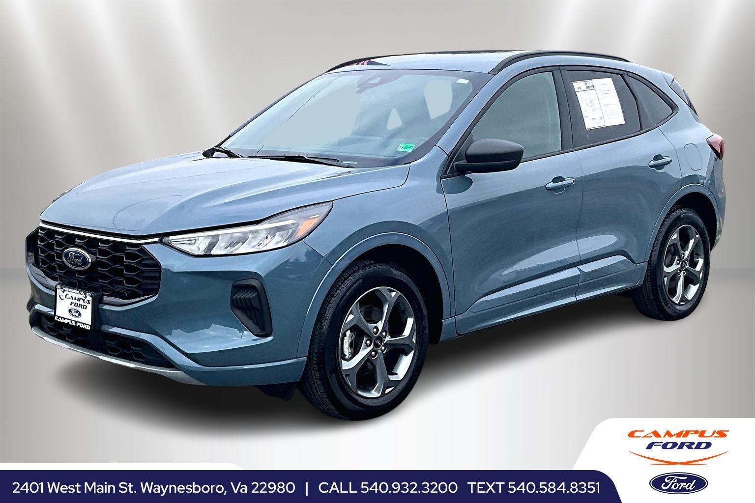 2023 Ford Escape ST-Line's photo