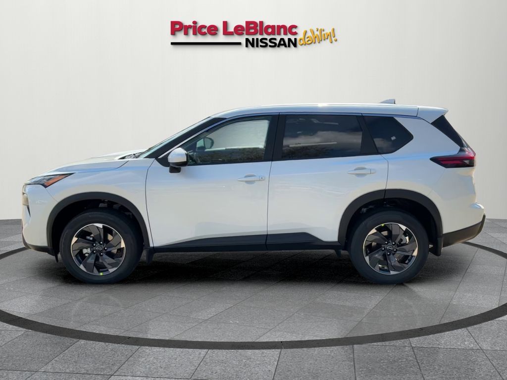 2026 Nissan Rogue SV photo 4