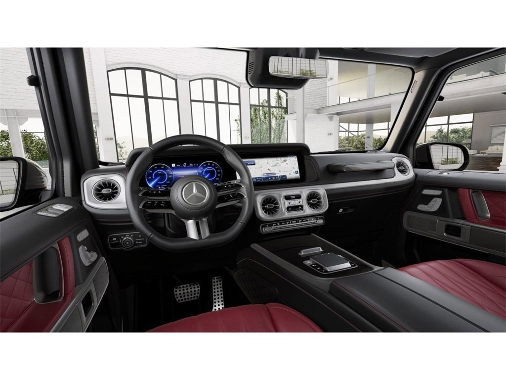 2025 Mercedes Benz G photo 3