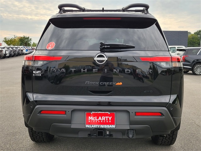 2025 Nissan Pathfinder Rock Creek photo 6