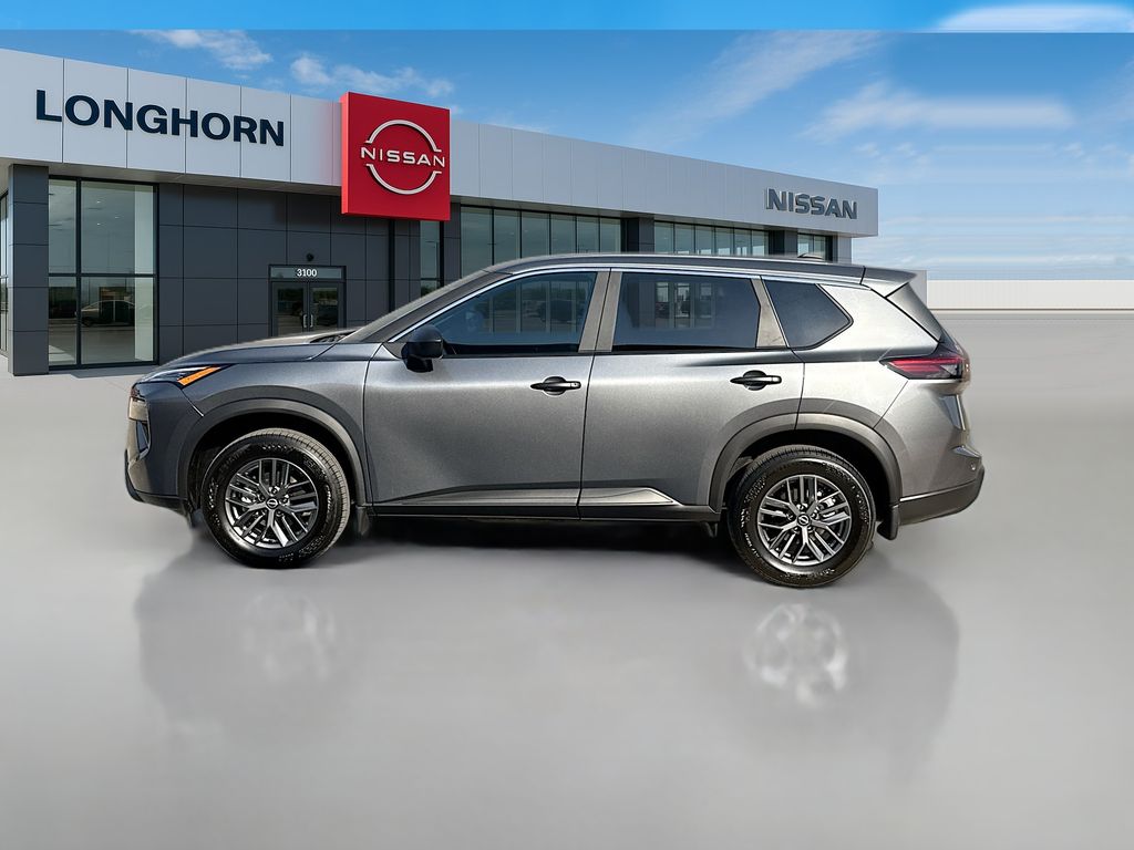 2026 Nissan Rogue S photo 4