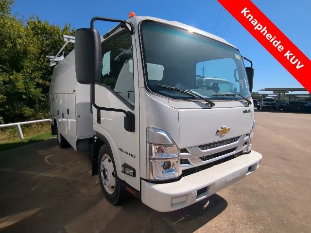 2024 Chevrolet Low Cab Forward Base's photo