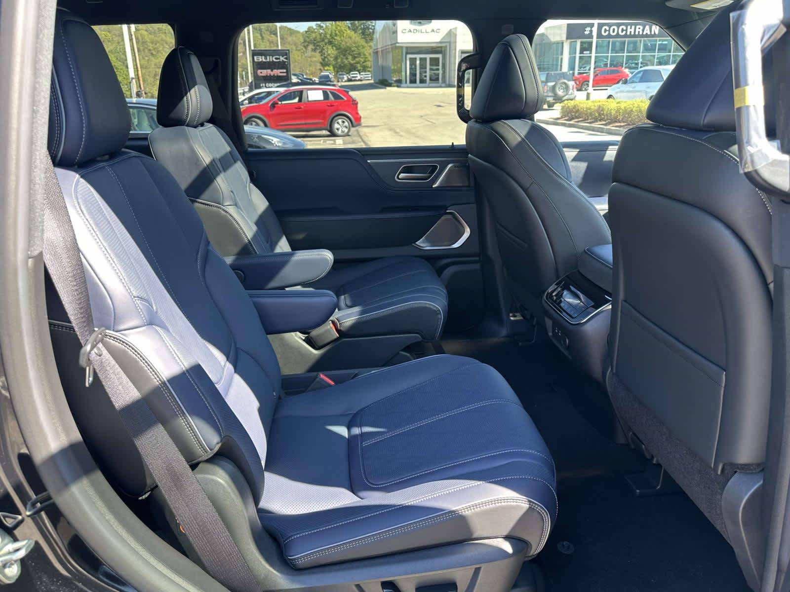 2026 Infiniti QX80 Sensory photo 15