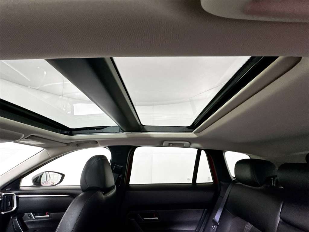 2025 Mazda CX-50 2.5 S Premium photo 17
