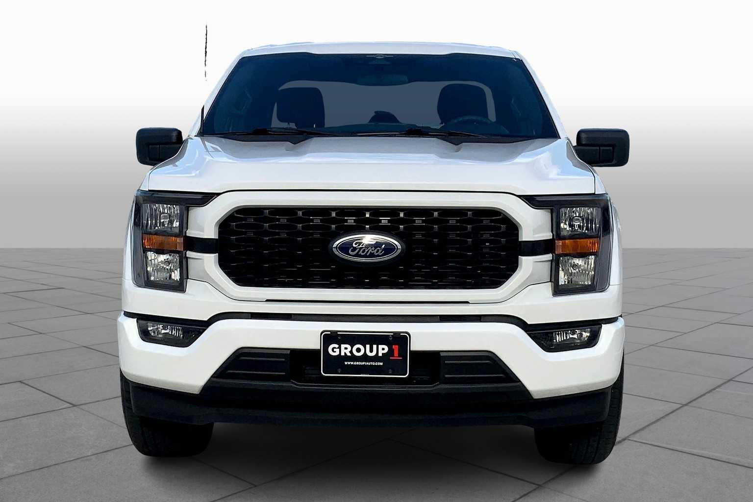 2023 Ford F-150 XL photo 3
