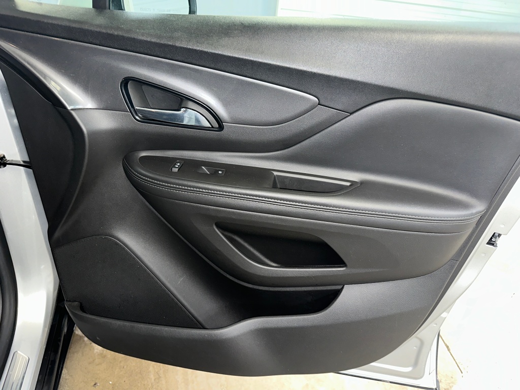 2022 Buick Encore Preferred photo 21