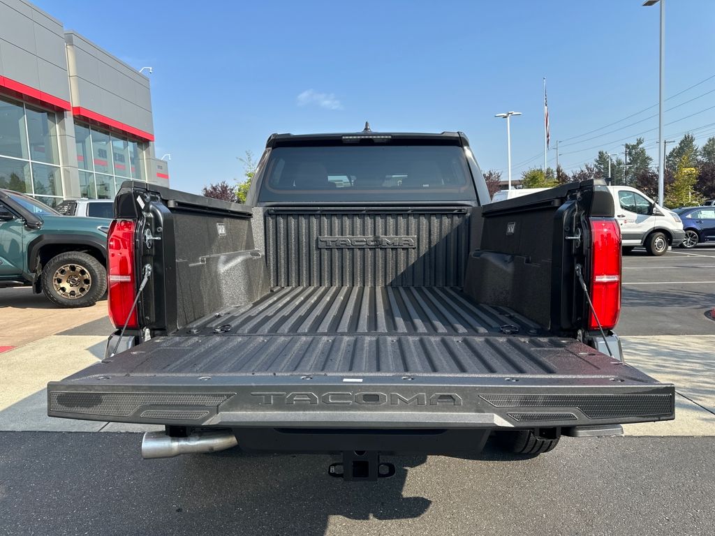 2025 Toyota Tacoma SR5 4x4 Double Cab photo 24