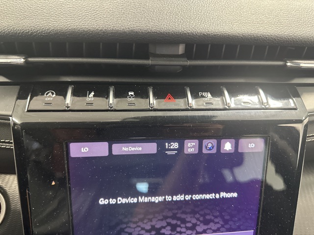 2023 Jeep Grand Cherokee Laredo photo 17