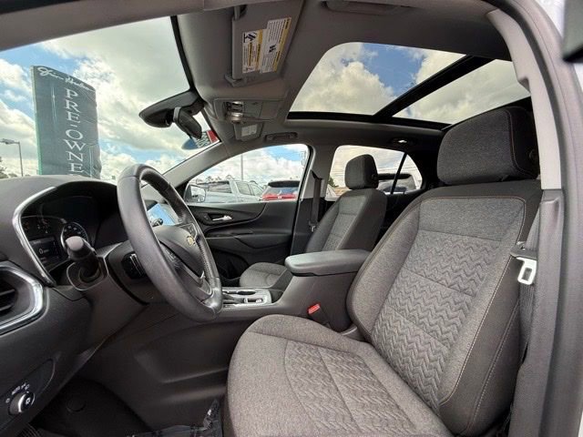 2022 Chevrolet Equinox LT photo 10