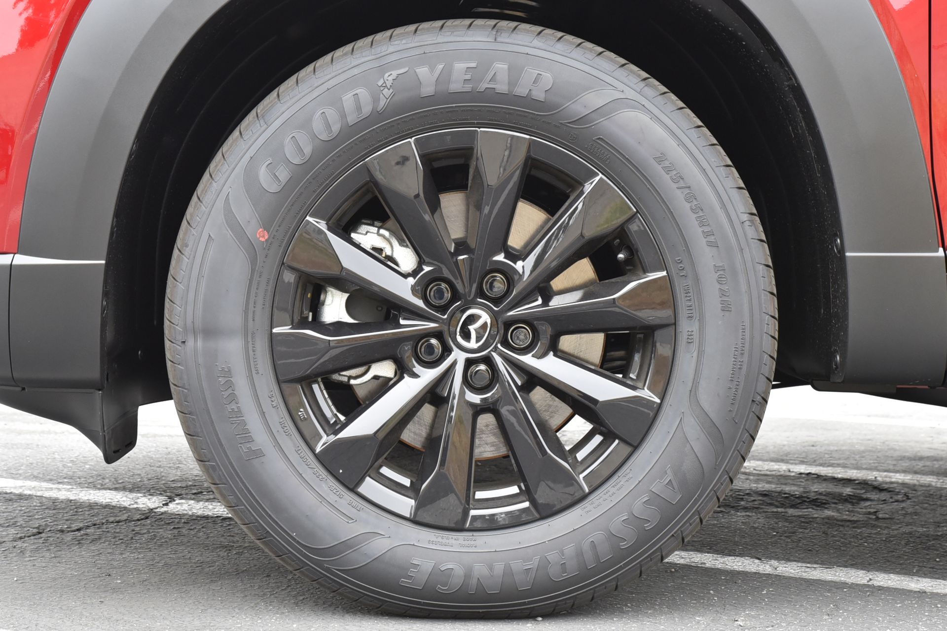 2025 Mazda CX-50 2.5 S Premium photo 4