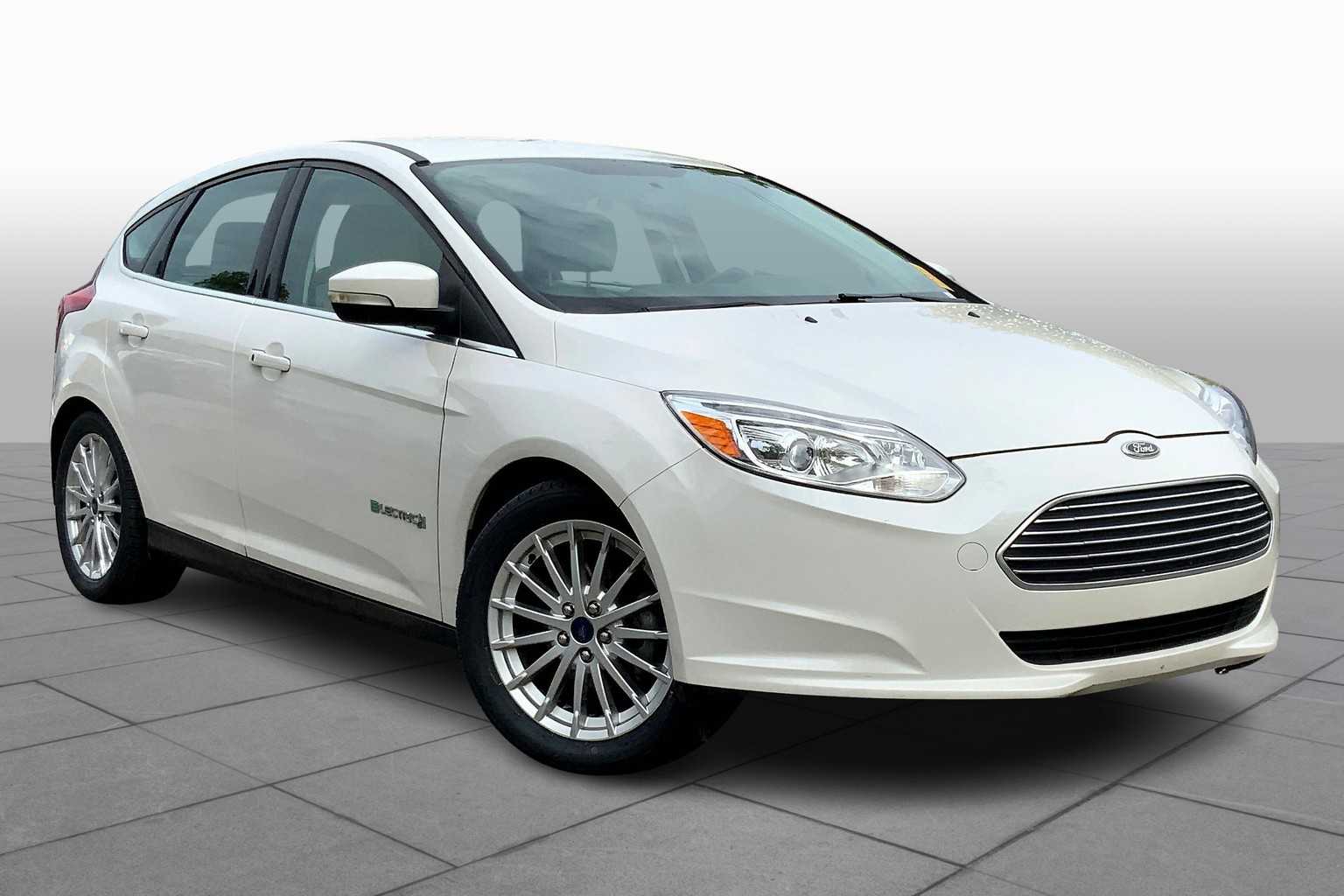 Used 2014 Ford Focus Electric with VIN 1FADP3R40EL282074 for sale in Mission, KS