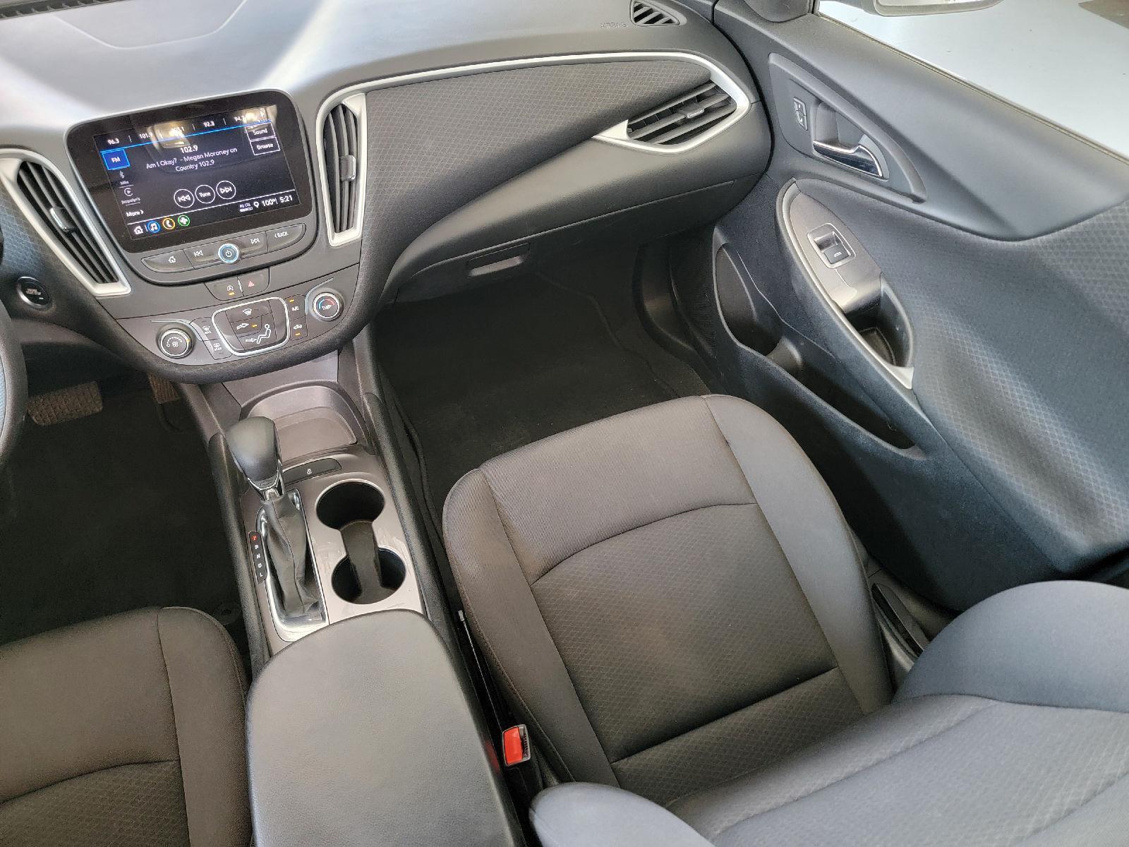 2022 Chevrolet Malibu LS photo 20