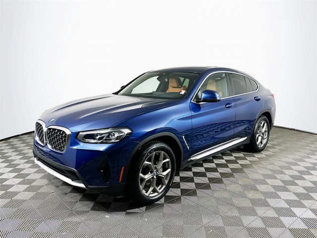 2024 BMW X4 xDrive30i
