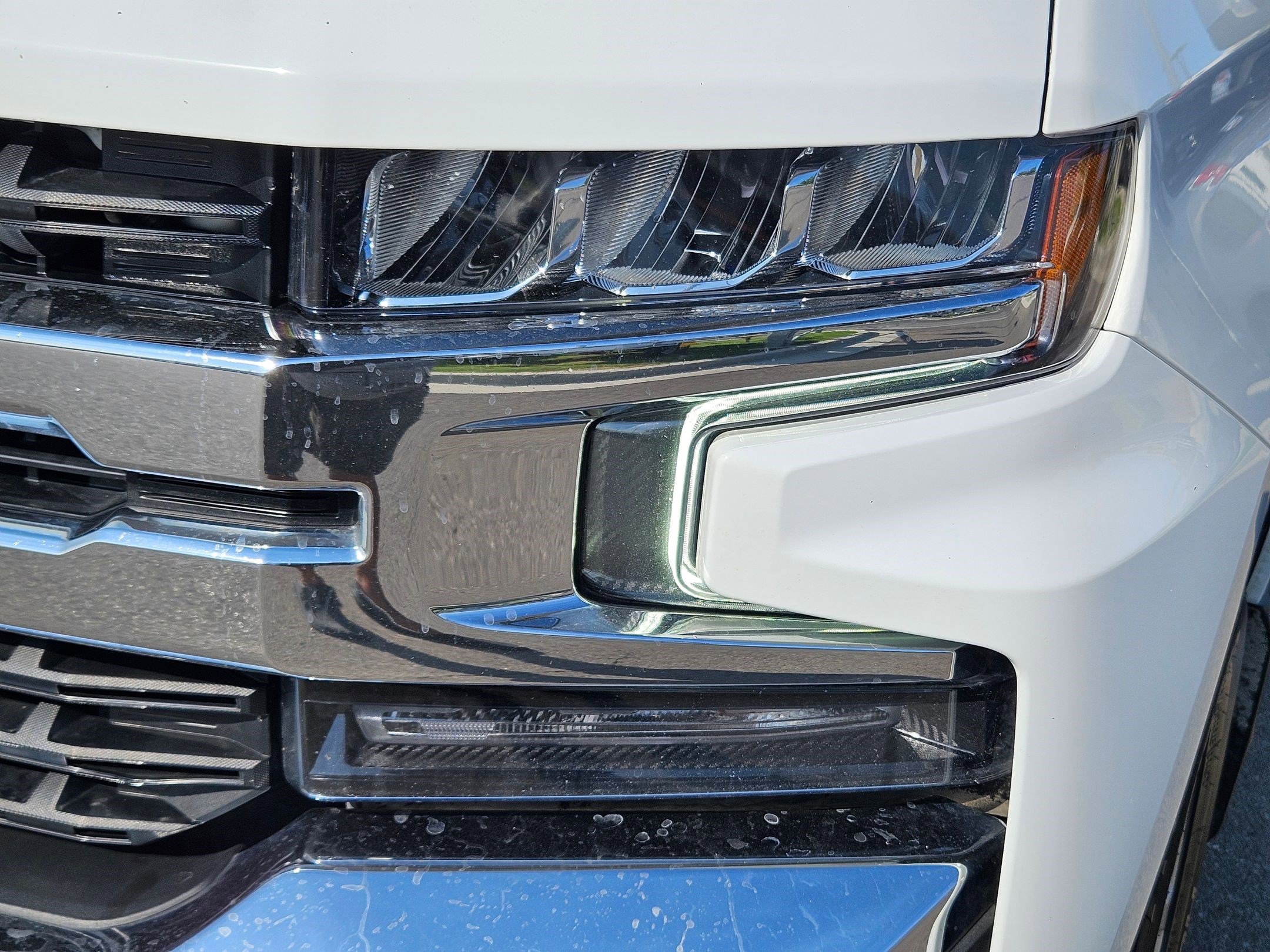 2022 Chevrolet Silverado 1500 LT photo 8