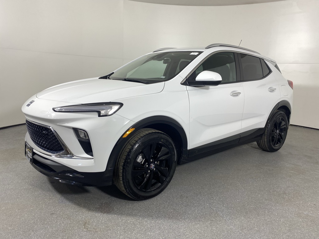 2024 Buick Encore GX Sport Touring photo 4