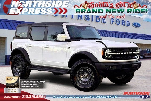 2025 Ford Bronco 4-Door Outer Banks's photo