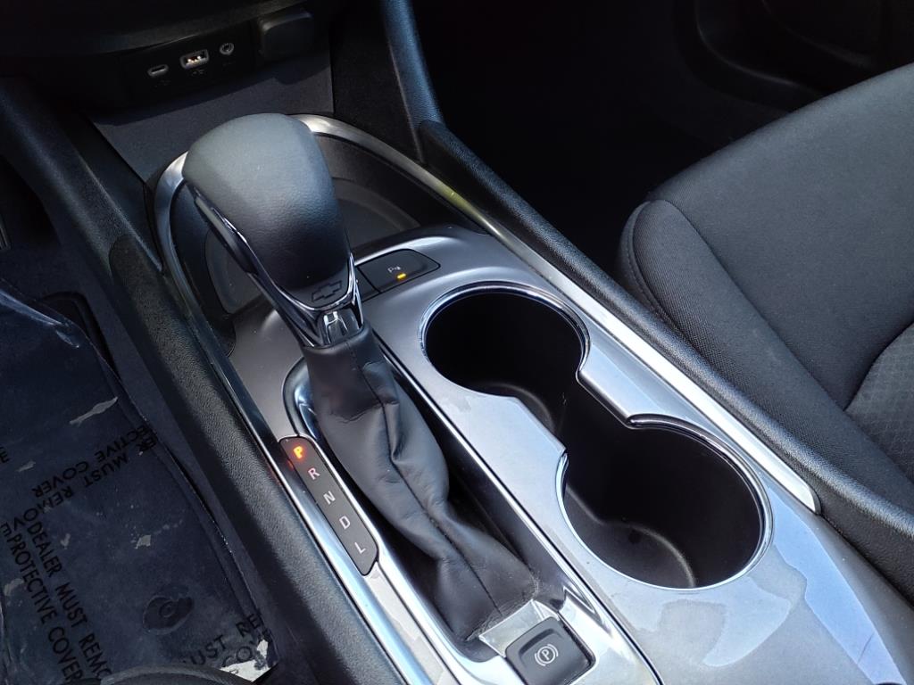 2024 Chevrolet Malibu 1LT photo 16