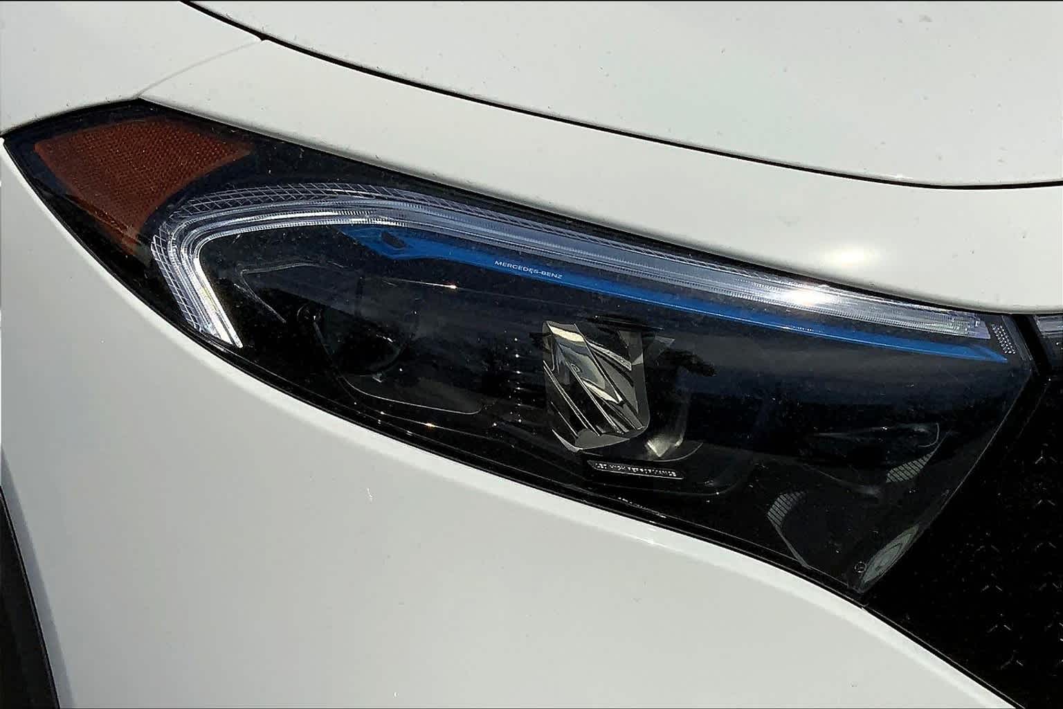 2025 Mercedes Benz EQB 300 4MATIC photo 17
