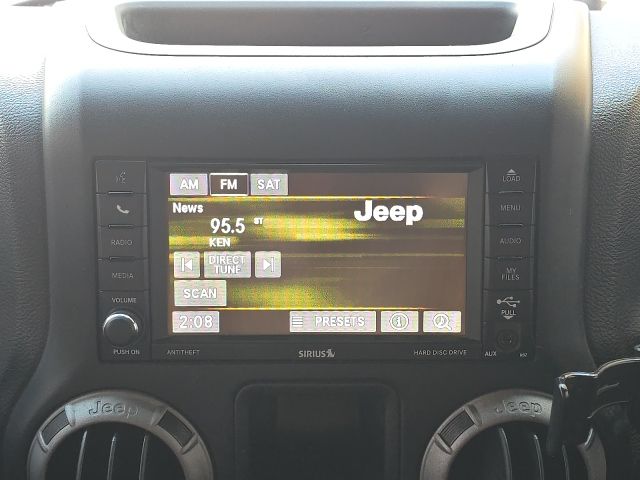 2017 Jeep Wrangler Unlimited Sport photo 22