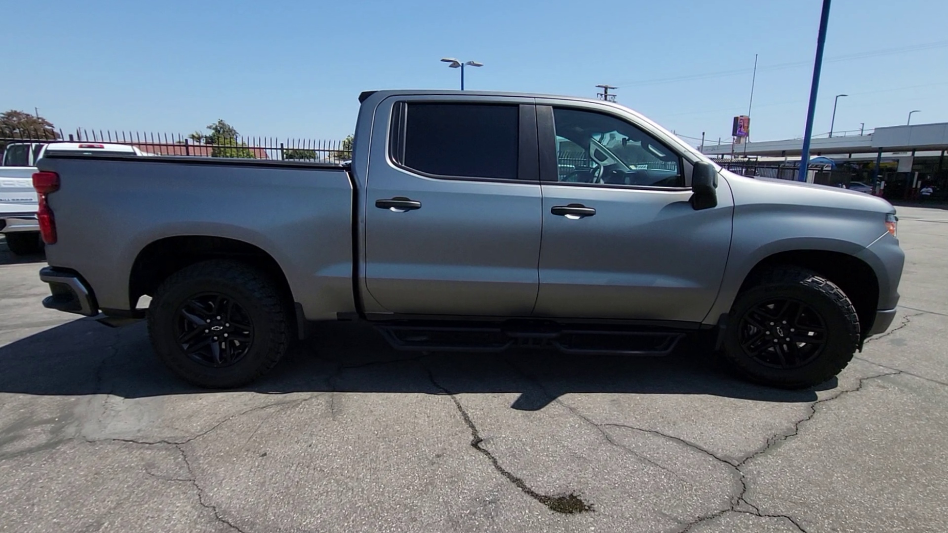 2023 Chevrolet Silverado 1500 Custom photo 43