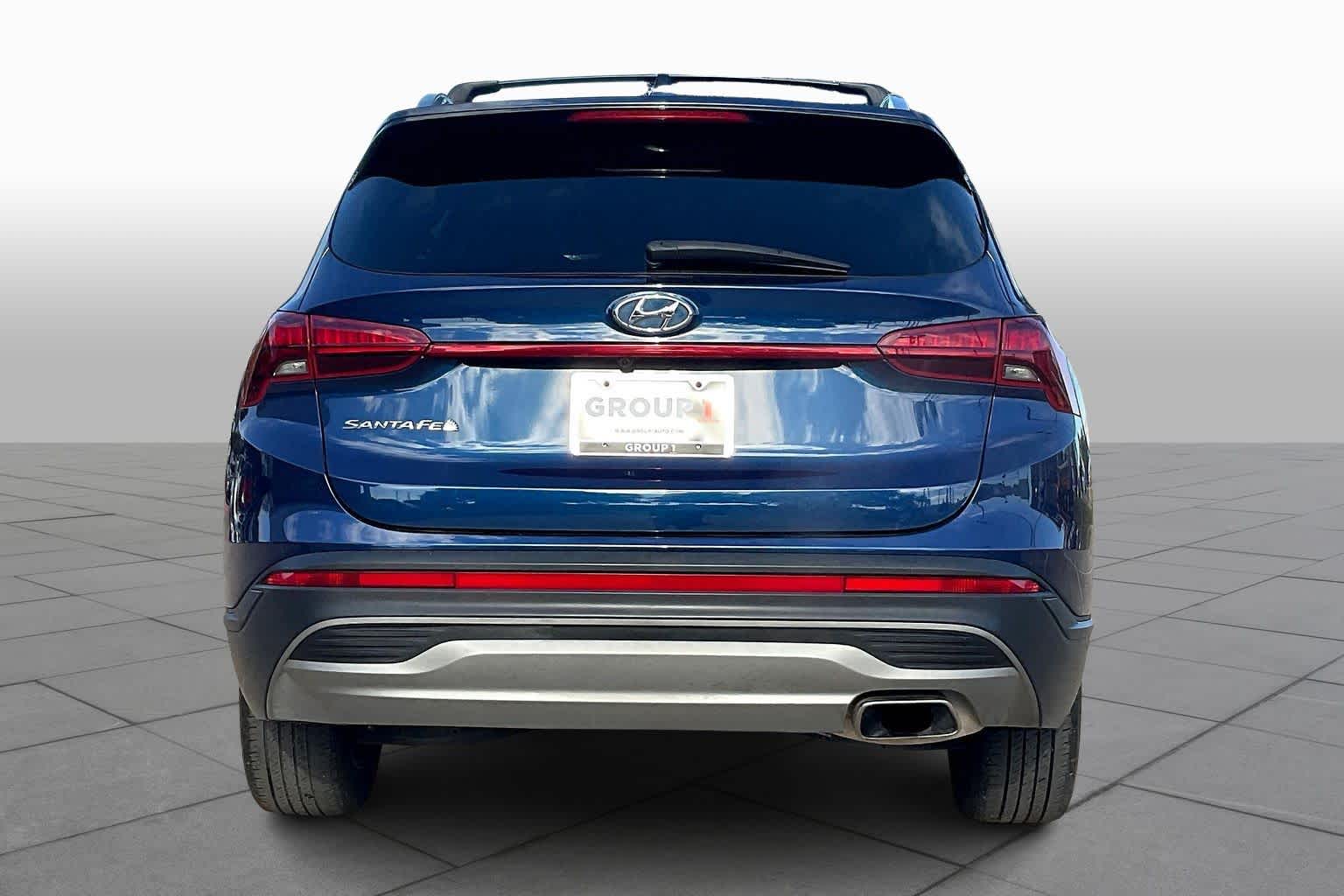 2023 Hyundai Santa Fe SEL photo 3
