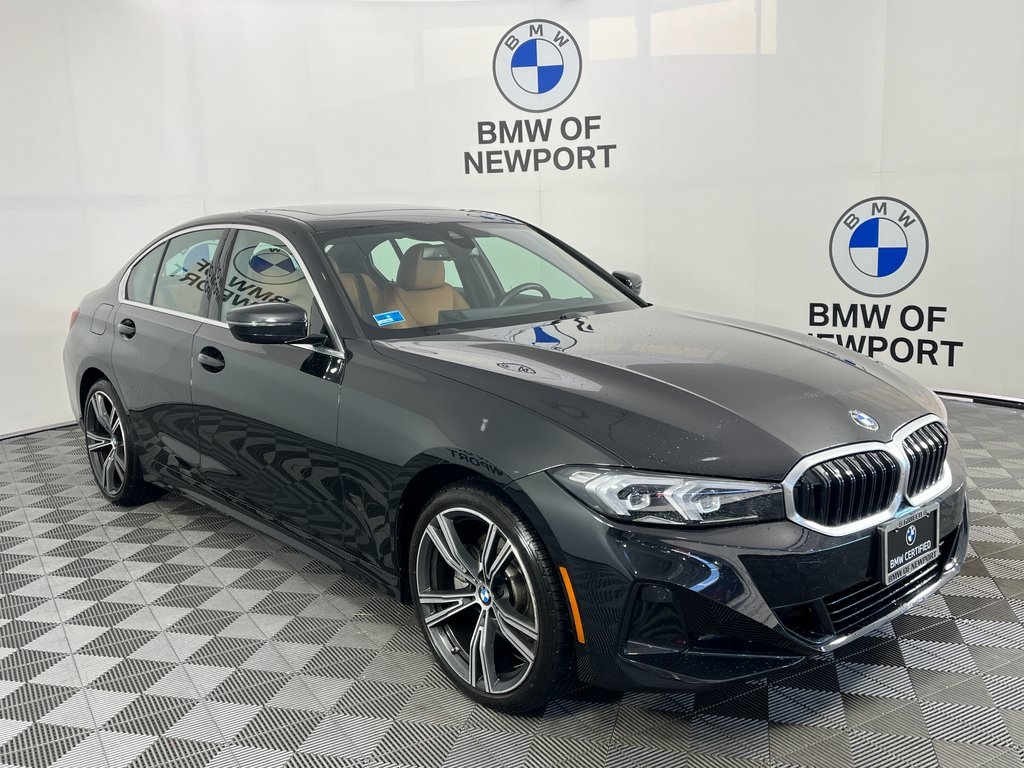 2024 BMW 3 Series 330i's photo