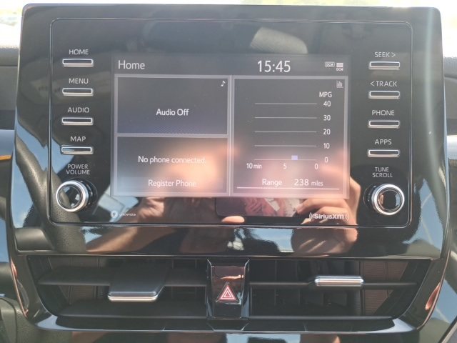 2023 Toyota Camry LE photo 18