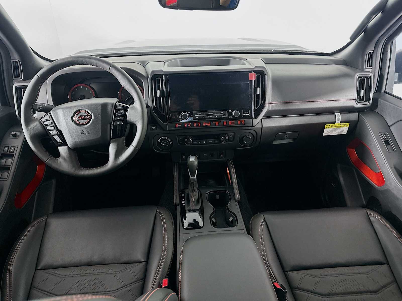 2025 Nissan Frontier Crew Cab PRO-4X photo 3