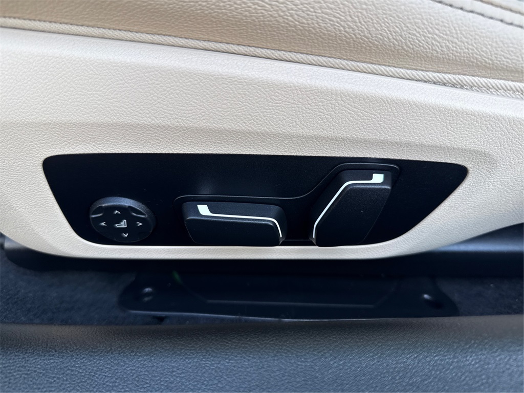 2024 Bmw 230i photo 20