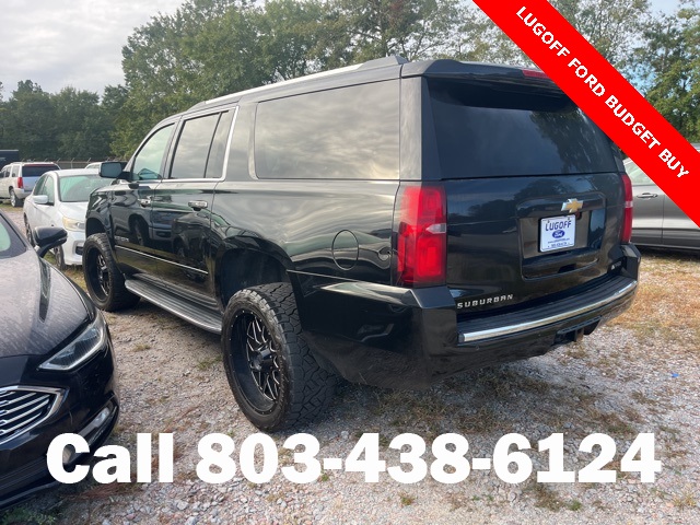2017 Chevrolet Suburban Premier photo 2