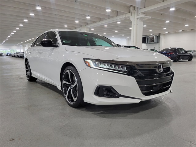 2022 Honda Accord Sport 2.0T photo 5