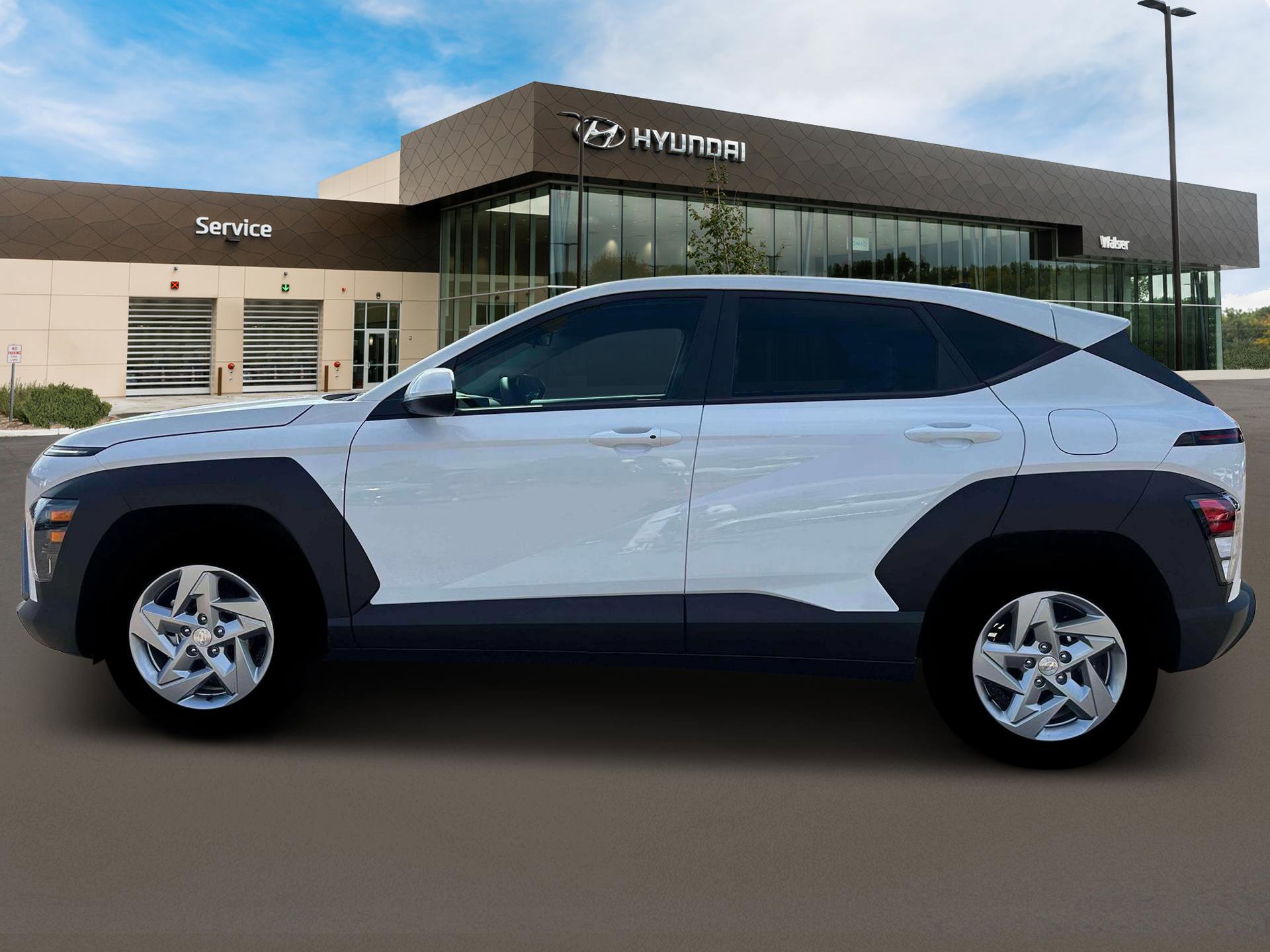 2026 Hyundai Kona SE photo 3