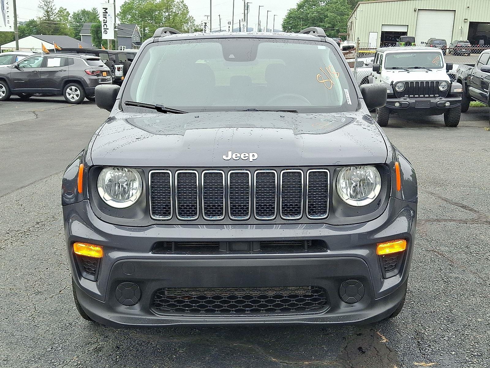2021 Jeep Renegade Sport photo 2