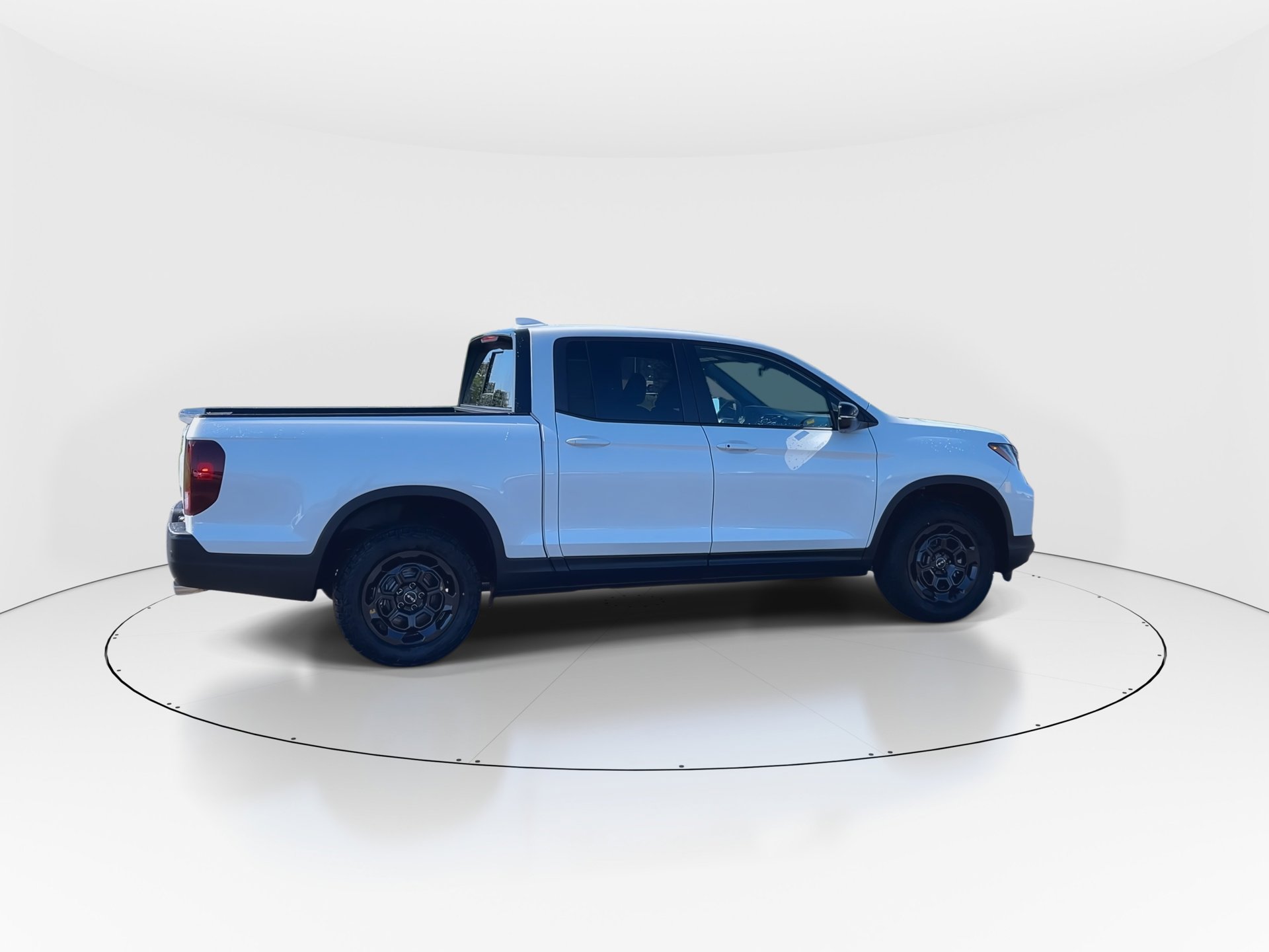 2026 Honda Ridgeline TrailSport photo 8
