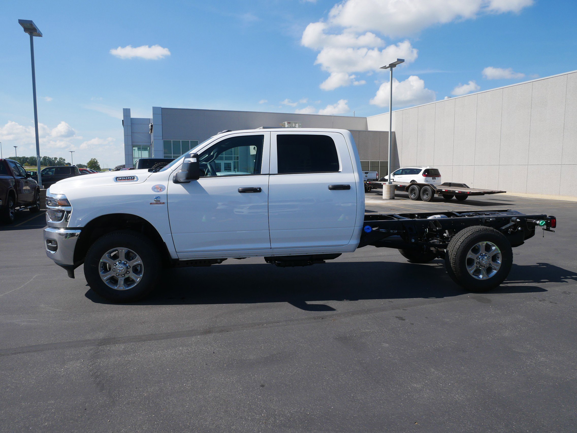 2026 Ram 3500 Tradesman photo 3