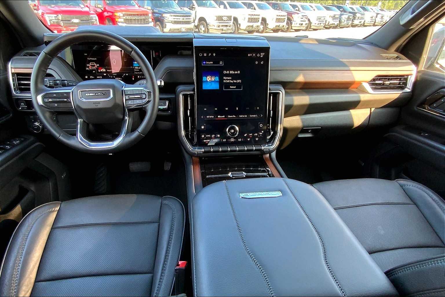2025 Gmc Yukon Denali photo 26