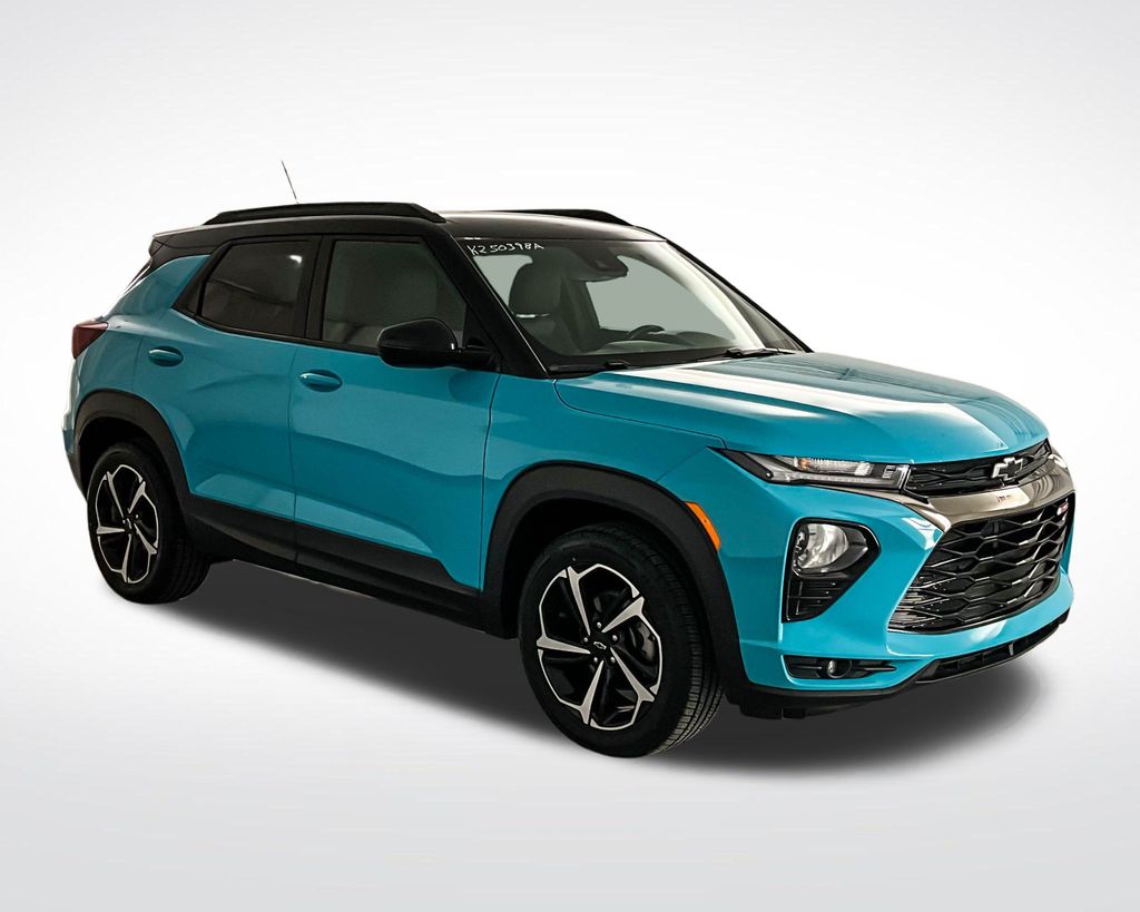 2021 Chevrolet Trailblazer RS photo 3