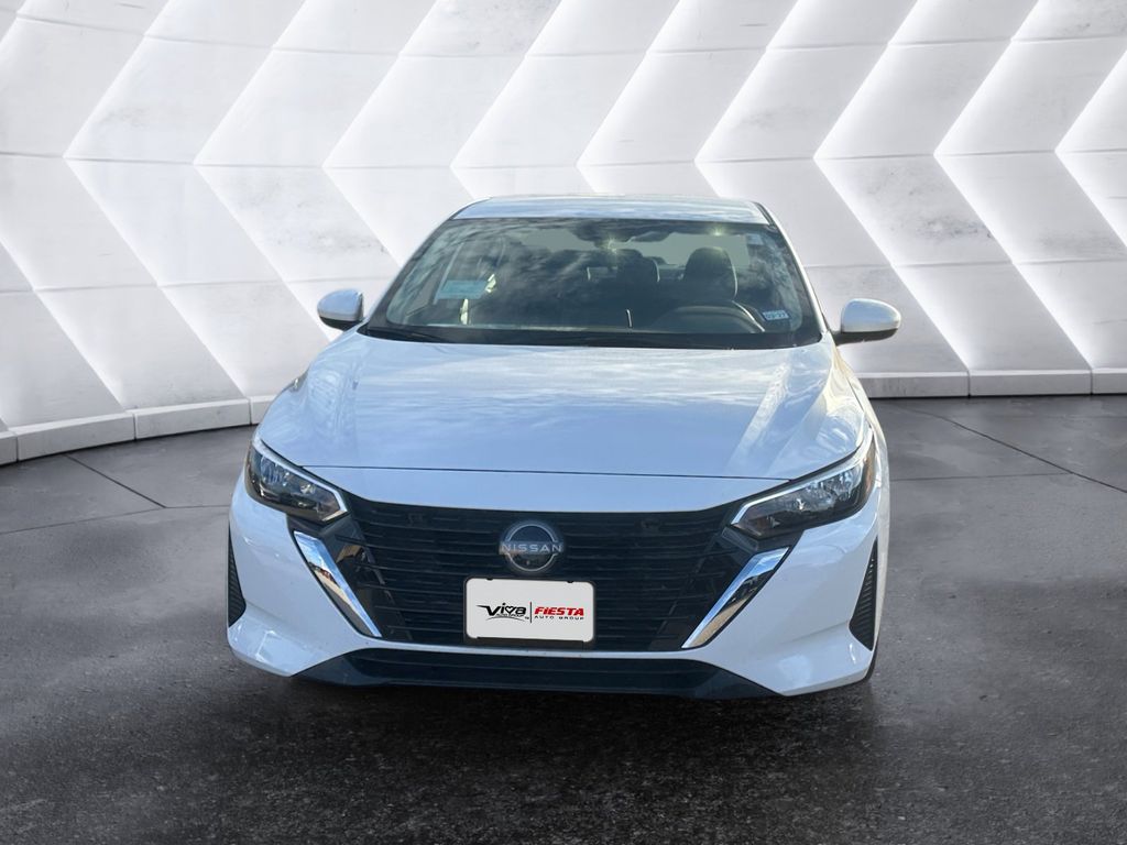 2025 Nissan Sentra SV photo 2