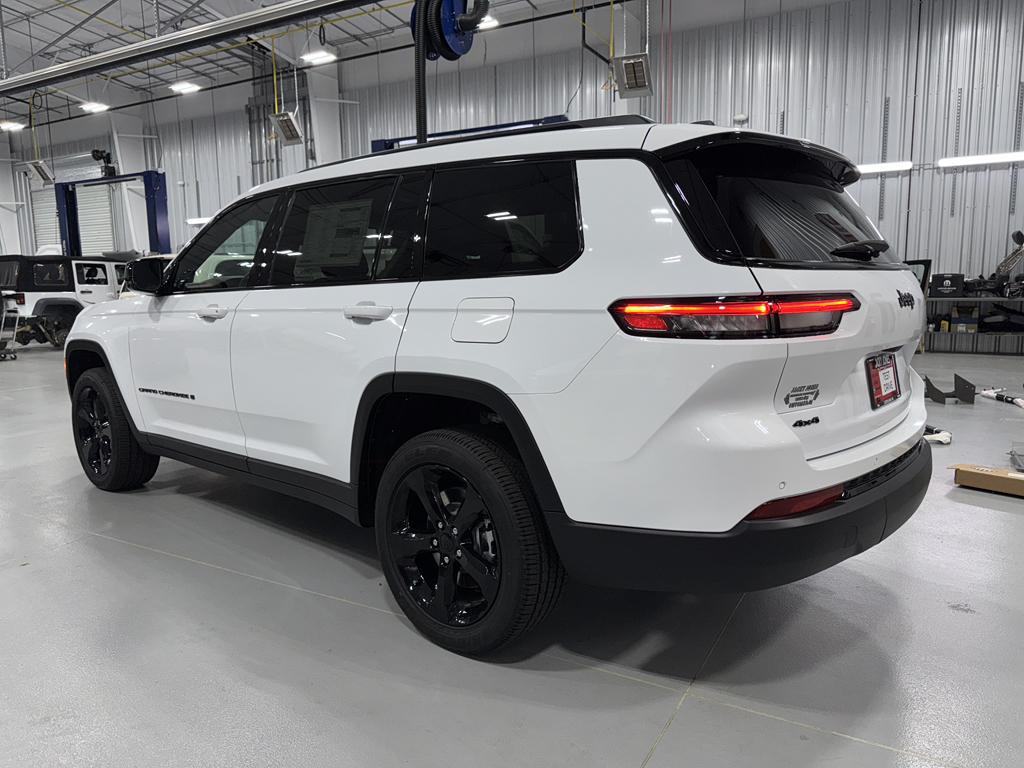 2025 Jeep Grand Cherokee Altitude X photo 7