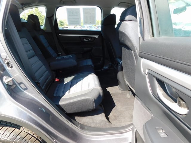2019 Honda CR-V LX photo 17